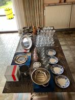 Lot antiek service. Poselein, kristal, koper, inox, zilver., Antiek en Kunst, Ophalen