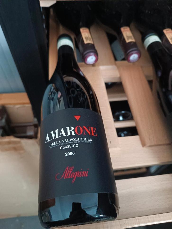 A vendre 1 bouteille de vin, Collections, Vins, Neuf, Vin rouge, Italie, Pleine, Enlèvement