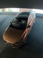 Hoedenplank V40 2012-2029 met miniatuur V40, Enlèvement, Neuf, Volvo