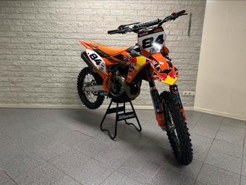 Zeer nette KTM 450 sxf 2023 76,6h (zuiger 5h) beschikbaar voor biedingen