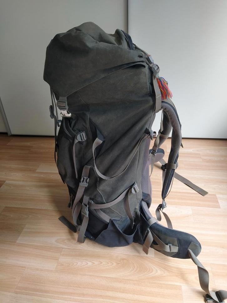 Grote rugzak voor trekking, reizen of expedities, Bijoux, Sacs & Beauté, Sacs | Sacs à dos, Utilisé, Enlèvement