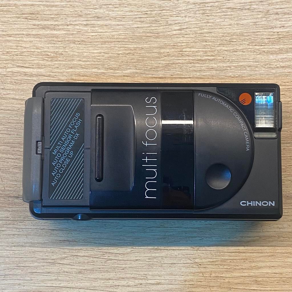 Chinon Auto 3001, Chinon 35mm f2.8 *comme neuf, TV, Hi-fi & Vidéo, Appareils photo analogiques, Comme neuf, Compact, Autres Marques