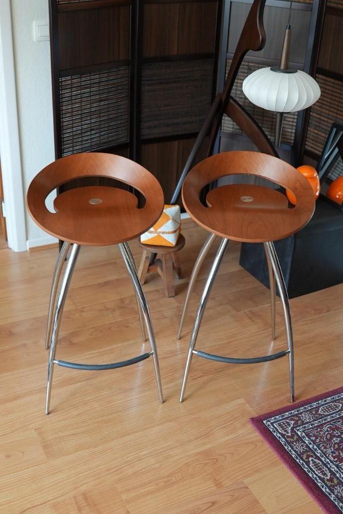 Twee Magis Lyra barkrukken - Uitstekende staat, Huis en Inrichting, Barkrukken, Zo goed als nieuw, 60 tot 90 cm, Hout, 2 krukken