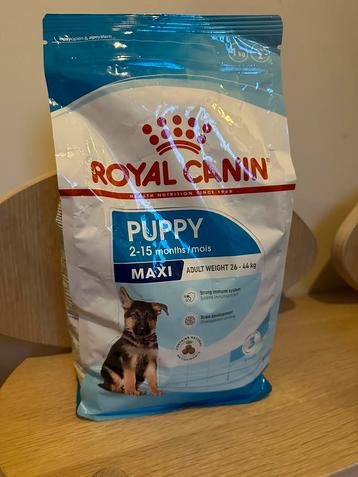 Royal Canin puppy maxi 1 kg