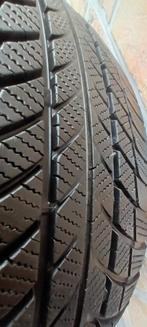 2x Winter 225/50/17 H98 Bridgestone LM01 ROF 6mm, Auto-onderdelen, Ophalen, Gebruikt, 17 inch, Winterbanden