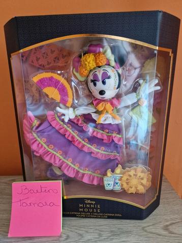 Minnie mouse doll  beschikbaar voor biedingen