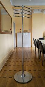 Porte-manteau design argenté, Utilisé, Métal, Portemanteau sur pied, 150 à 200 cm