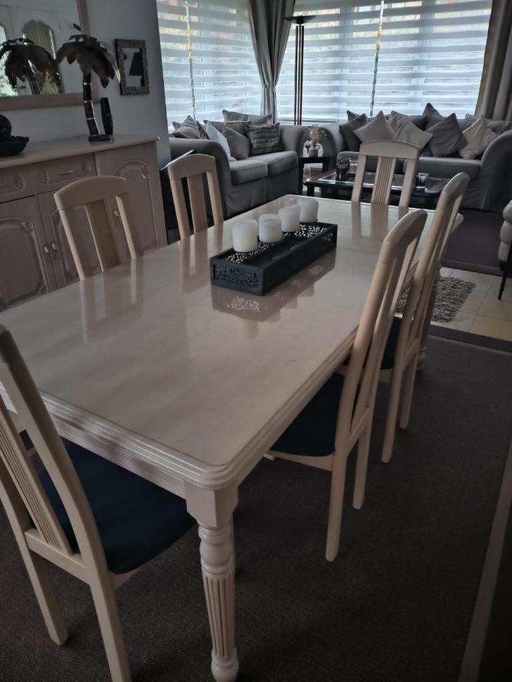 Volledige eetkamer — in zeer goede staat, Huis en Inrichting, Complete eetkamers, Zo goed als nieuw, 4 tot 6 stoelen, Ophalen