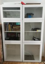 Twee vitrines van Besta/Sindvik (IKEA), Ophalen, Met deur(en), 50 tot 100 cm, Zo goed als nieuw