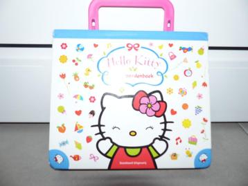 Hello Kitty woordenboekje - prima staat!  beschikbaar voor biedingen