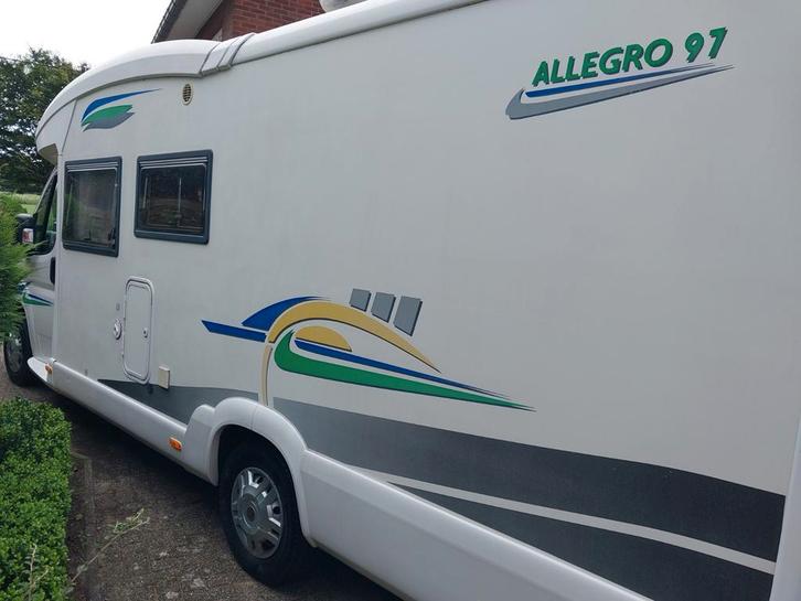 Te koop Camper, Caravans en Kamperen, Mobilhomes, Challenger, Fiat, Oven, Luifel, Ophalen