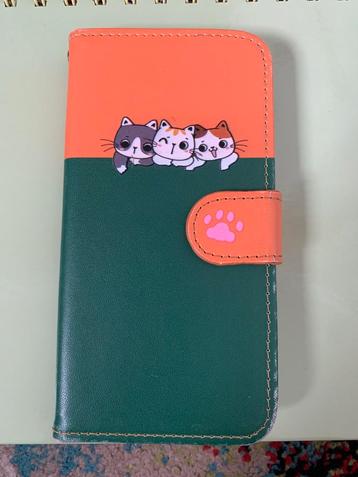 2 telefoonhoesjes Iphone tien beschikbaar voor biedingen