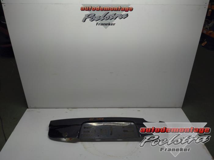 Pare-chocs arrière d'un BMW 1-Serie, Autos : Pièces & Accessoires, Carrosserie & Tôlerie, Pare-chocs, BMW, Utilisé, 3 mois de garantie