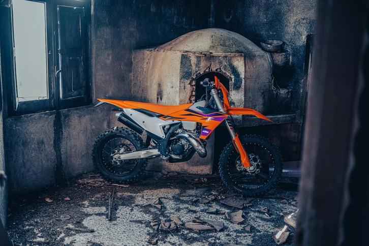 IK ZOEK : Ktm / husqvarna enduro /supermoto / duke …, Motoren, Motoren | KTM, Particulier, Enduro, Ophalen