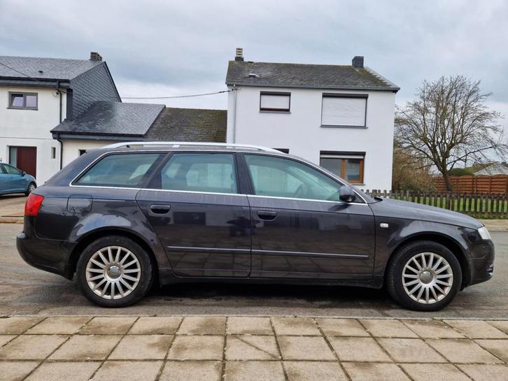 AUDI A4 BREAK 1.9 TDI - 1ER PROPRIO - PRÊTE A IMMATRICULER., Autos, Audi, Particulier, A4, ABS, Airbags, Alarme, Ordinateur de bord