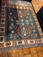 Tapis oriental - motifs tribaux. 150 x 200, Enlèvement