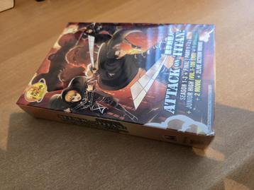 Complete Attack on Titan (Season 1 - 4) + 2 Movie + 8 OVA, Enlèvement ou Envoi, Neuf, dans son emballage, Coffret