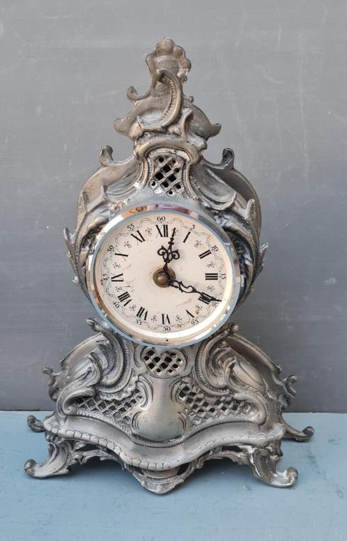 Belle Epoque model tinnen schouwmantel klok, Antiek en Kunst, Antiek | Klokken, Ophalen of Verzenden