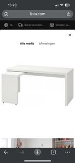 Wit bureau Hemnes met uitschuifbare gedeelte als nieuw, Huis en Inrichting, Ophalen, Zo goed als nieuw, Bureau