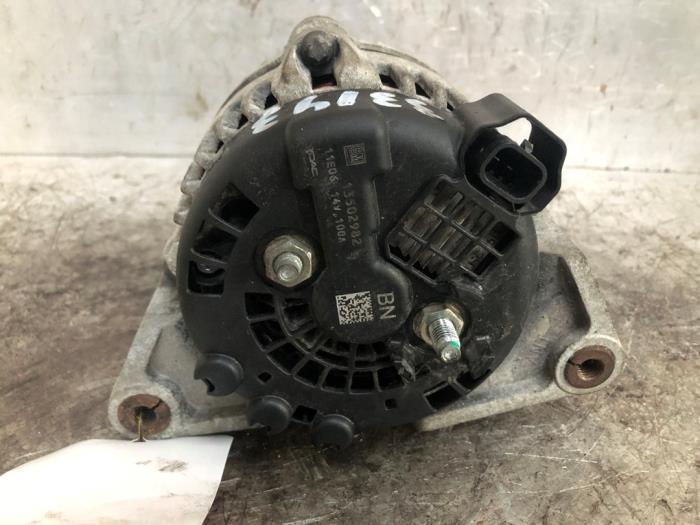 Dynamo van een Chevrolet Aveo, Auto-onderdelen, Motor en Toebehoren, Chevrolet, Gebruikt, 3 maanden garantie, Ophalen of Verzenden