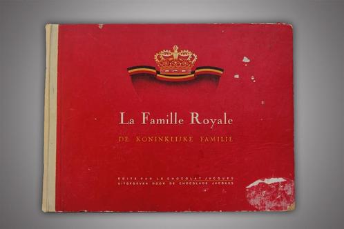 Koninklijke familie album Jacques 1938 + Martougin + foto's, Collections, Maisons royales & Noblesse, Utilisé, Magazine ou livre