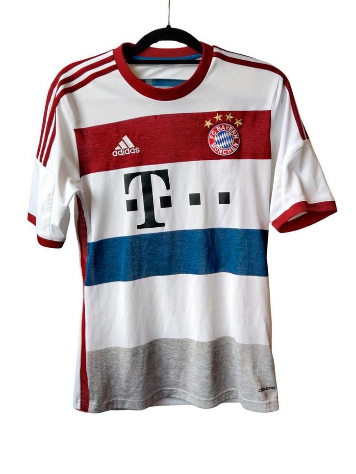 Maillot extérieur du Bayern Munich 2014/15, Sports & Fitness, Football, Utilisé, Maillot, Taille S, Enlèvement ou Envoi