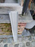 Zinken kralen., Enlèvement