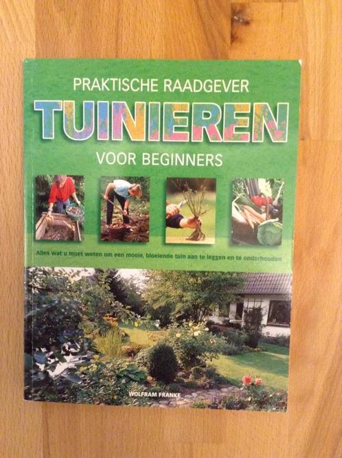 Praktische raadgever Tuinieren voor beginners, Boeken, Wonen en Tuinieren, Zo goed als nieuw, Ophalen of Verzenden