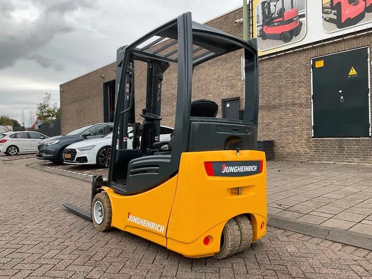Jungheinrich EFG218K 1800KG 4.80METER HEFTRUCK (bj 2010), Zakelijke goederen, Machines en Bouw | Heftrucks en Intern transport