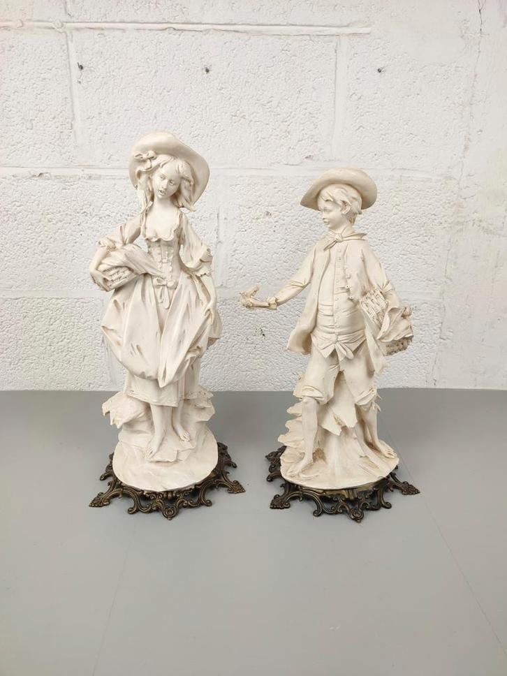 Koppel grote beelden in hars, Antiek en Kunst, Kunst | Beelden en Houtsnijwerken, Ophalen