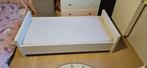 Kinderbed (wit) 140 op 70cm met matras, Enlèvement, Utilisé, Sommier à lattes