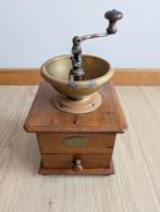 Moulin à café en bois ancien, Enlèvement