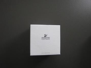Swarovski Secrets - Flower Box Gold