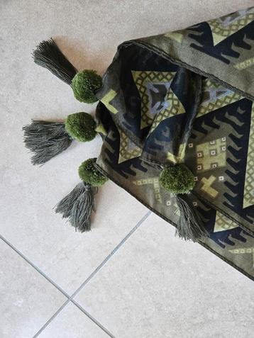 Sjaal / foulard in perfecte staat beschikbaar voor biedingen