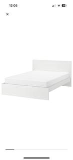Tweepersoonsbed 180cm, Huis en Inrichting, Slaapkamer | Bedden, Ophalen, Zo goed als nieuw, Wit