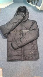 Nike jas, Kleding | Heren, Jassen | Winter, Maat 48/50 (M), Zo goed als nieuw, Nike, Zwart