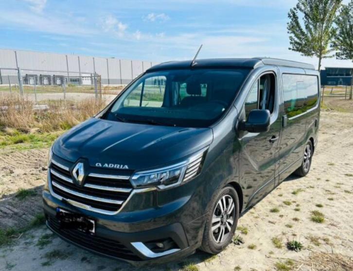 Moderne Adria campervan uit 2023, Caravans en Kamperen, Mobilhomes, Bedrijf, tot en met 4, Buscamper of Camperbus, Adria, Overige merken