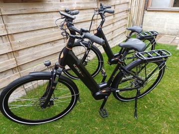 2 Belgische Fietsen JOOLS MEJOR BLUE 2024(78+130km gereden) beschikbaar voor biedingen
