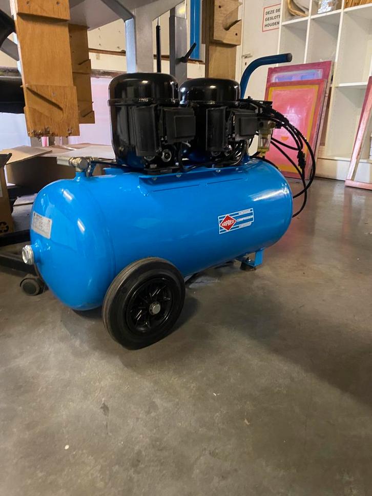 Airpress compressor L100-50, Bricolage & Construction, Compresseurs, Utilisé, Mobile, Enlèvement