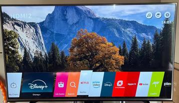 LG 60” 4K UHD Smart TV (Model 60UH615V) – Werkt, met kras beschikbaar voor biedingen