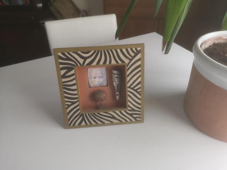 Afrikaans kader met houtsnijwerk (vierkant), Antiek en Kunst, Kunst | Beelden en Houtsnijwerken, Ophalen of Verzenden