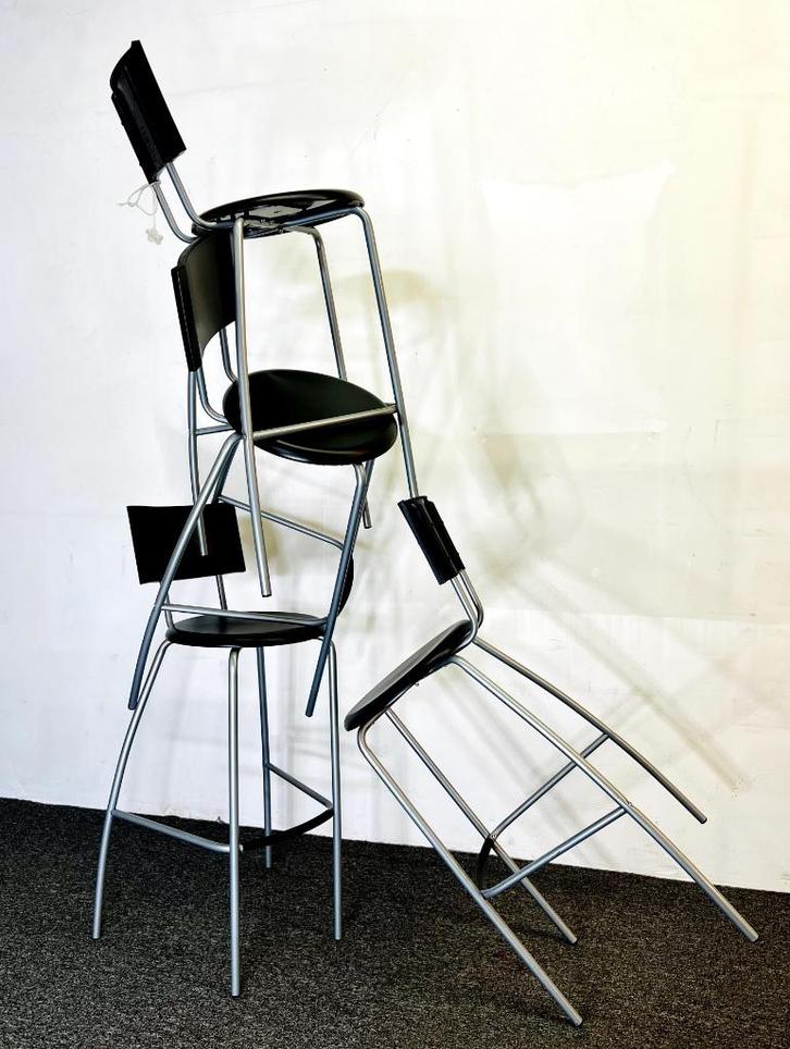 Chaises "vintage"., Maison & Meubles, Chaises, Neuf, Quatre, Métal, Gris, Enlèvement