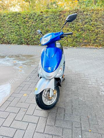 Scooter A klasse Peugeot V-Clic 72cc VERS! beschikbaar voor biedingen