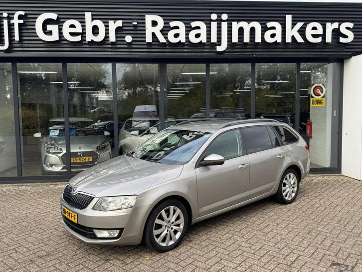 Skoda Octavia Combi 2.0 TDI Ambition*Navi*ECC* (bj 2016), Auto's, Skoda, Bedrijf, Te koop, Octavia, ABS, Airbags, Airconditioning