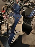 Sym mio  50CC  2014  model   Class  B   10.100Km  0486174481, Fietsen en Brommers, Ophalen, Zo goed als nieuw, Mio