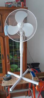 model merk = FS 40 - E . (( Scherm voor ontbreekt  )), Ophalen, Gebruikt, Statiefventilator