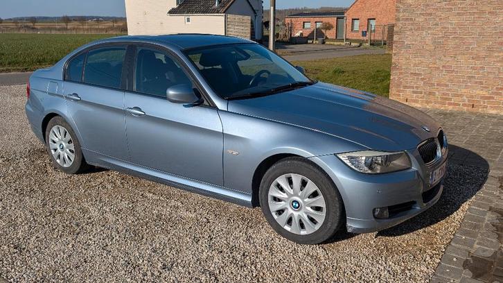 BMW Série 3 316i essence – véhicule très propre et entretenu, Autos, BMW, Particulier, Série 3, Essence, Euro 5, Berline, 5 portes