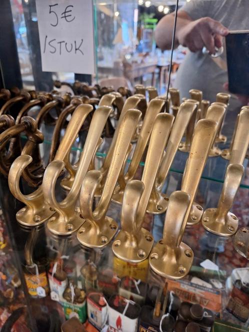 Vintage / retro school kapstokken in metaal, Antiek en Kunst, Antiek | Gereedschap en Instrumenten, Ophalen