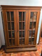 vitrine kast  smal, Huis en Inrichting, Kasten | Vitrinekasten, Ophalen, Gebruikt