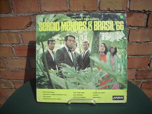 LP  Sergio Mendes & Brasil '66, Cd's en Dvd's, Vinyl | Latin en Salsa, Ophalen of Verzenden